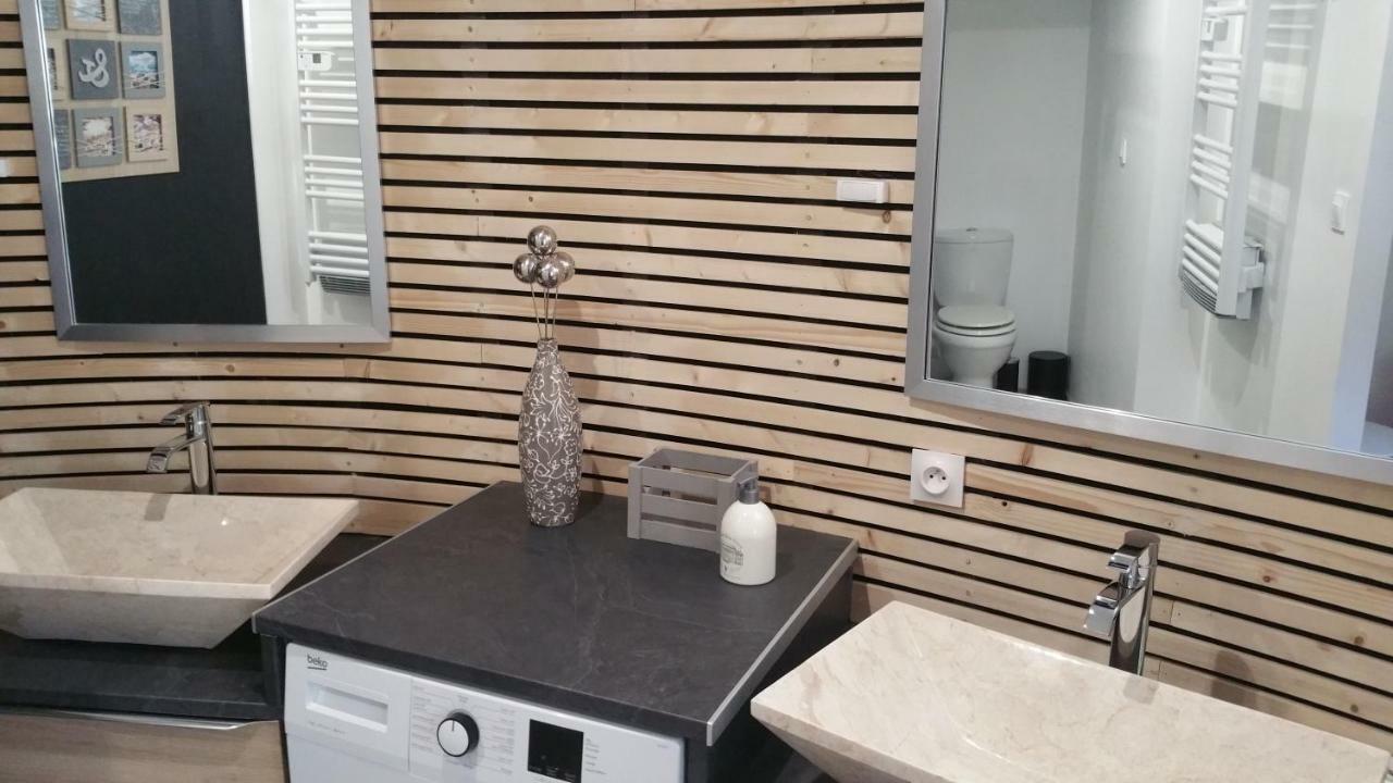 Les 3 Marguerites Apartman Luzenac Kültér fotó